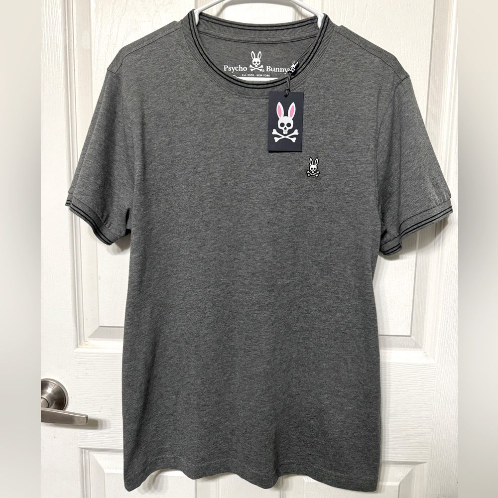 Beautiful Psycho Bunny t-shirt!!